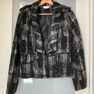 Elegant Black and Gray Women's Blazer